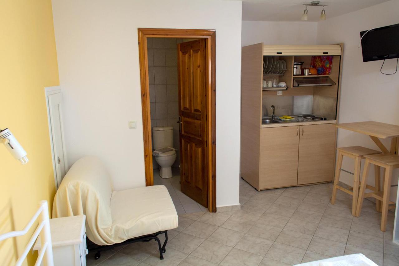 Villa Molos Limenas  Buitenkant foto