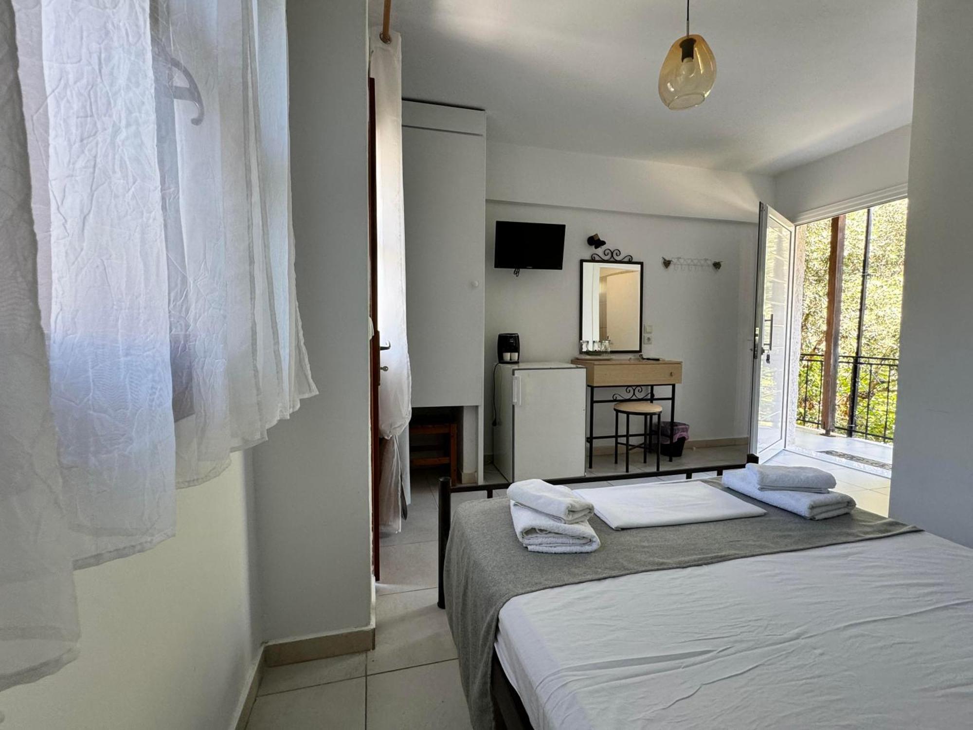 Villa Molos Limenas  Buitenkant foto